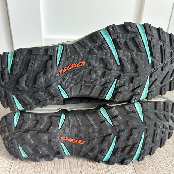 TECNICA. Brezza III Hiking Shoes size: US M9.5/W:10.5 - Picture 6 of 7